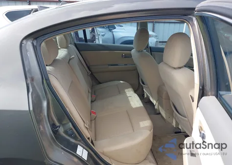 2008 Nissan Sentra 2.0S z USA, uszkodzony, nr VIN 3N1AB61E98L700712